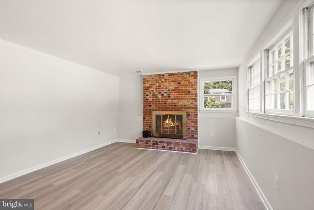 8803 HAYLOAD CT, Springfield, VA 22153