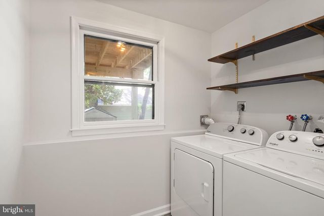 8803 HAYLOAD CT, Springfield, VA 22153
