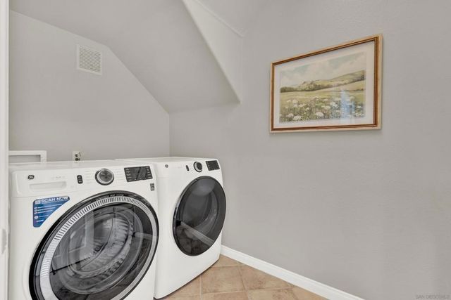 10109 Prairie Fawn Dr, San Diego, CA 92127