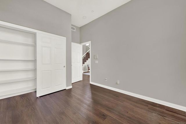 10109 Prairie Fawn Dr, San Diego, CA 92127