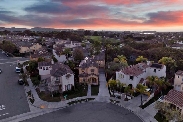 10109 Prairie Fawn Dr, San Diego, CA 92127