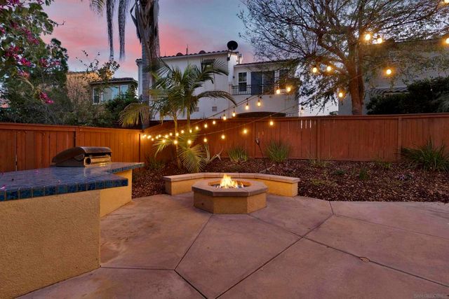 10109 Prairie Fawn Dr, San Diego, CA 92127