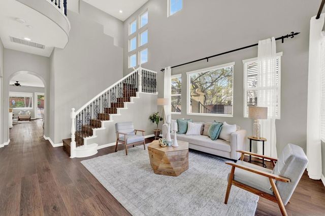 10109 Prairie Fawn Dr, San Diego, CA 92127