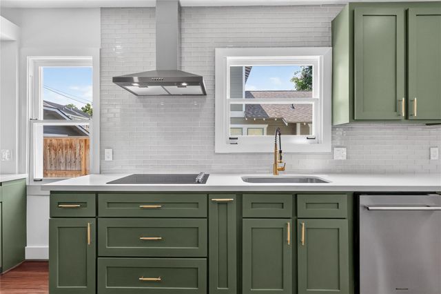 716 W Cottage Street, Houston, TX 77009
