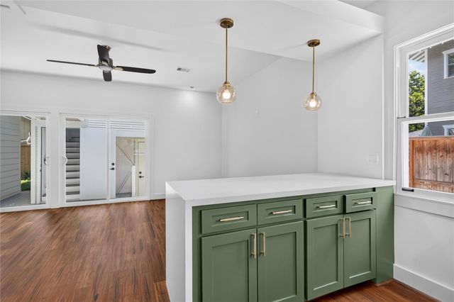 716 W Cottage Street, Houston, TX 77009