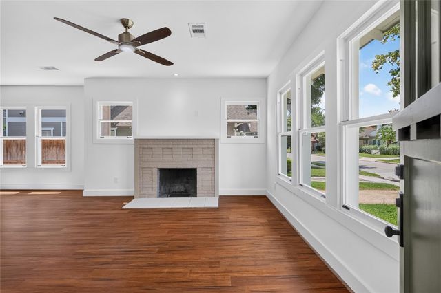 716 W Cottage Street, Houston, TX 77009