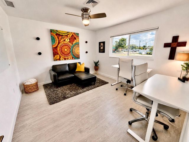2806 SATSUMA DRIVE, Sarasota, FL 34239