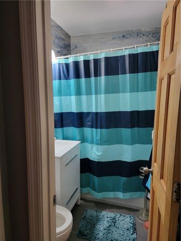 1010 NW 3rd Ave, Hallandale Beach, FL 33009