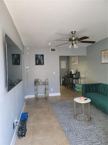 1010 NW 3rd Ave, Hallandale Beach, FL 33009