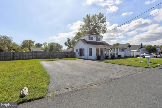 7821 BODKIN VIEW DR, Pasadena, MD 21122