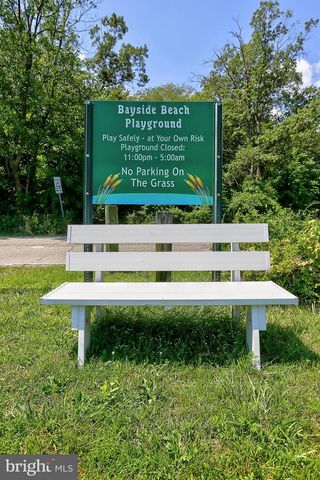 7821 BODKIN VIEW DR, Pasadena, MD 21122