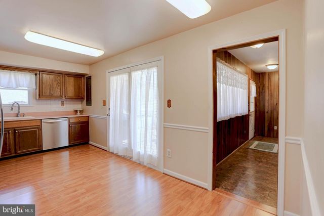 7821 BODKIN VIEW DR, Pasadena, MD 21122