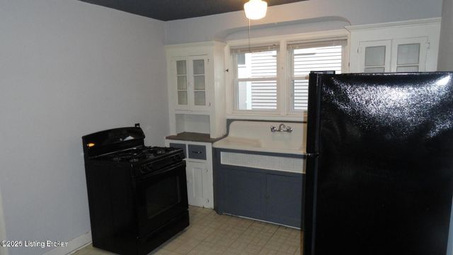 127 Kennedy Ave 2, Louisville, KY 40206