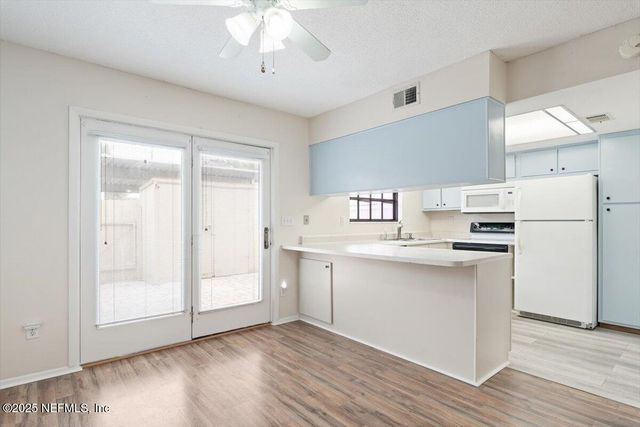 8181 TRAFALGAR Square, Jacksonville, FL 32217