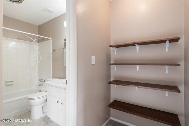 8181 TRAFALGAR Square, Jacksonville, FL 32217