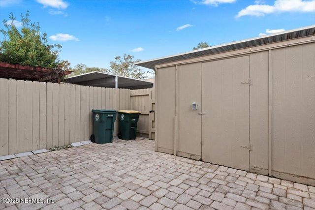 8181 TRAFALGAR Square, Jacksonville, FL 32217