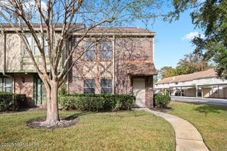 8181 TRAFALGAR Square, Jacksonville, FL 32217