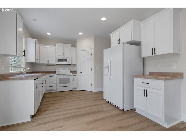 9217 Ne 81ST Loop, Vancouver, WA 98662