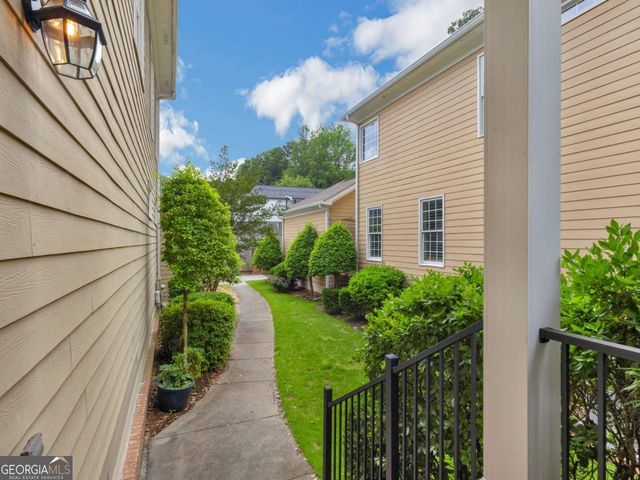 1452 Sylvan Circle NE, Atlanta, GA 30319