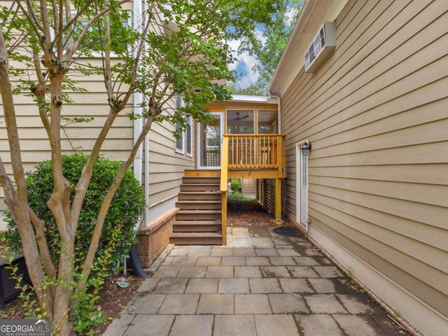 1452 Sylvan Circle NE, Atlanta, GA 30319