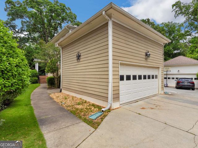 1452 Sylvan Circle NE, Atlanta, GA 30319