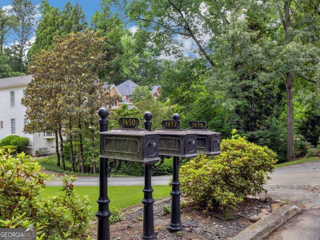 1452 Sylvan Circle NE, Atlanta, GA 30319