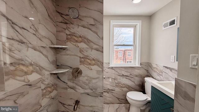 4633 WEYMOUTH ST, Philadelphia, PA 19120