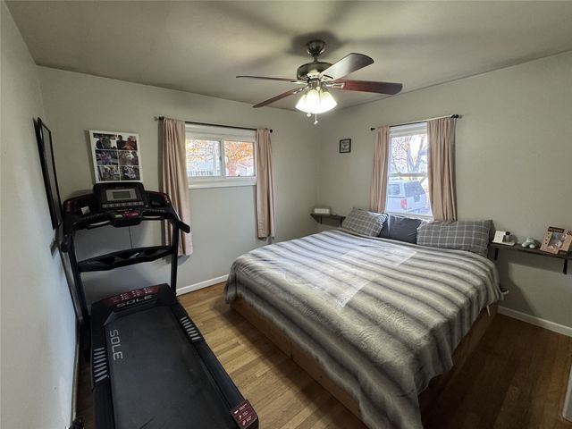 307 E 19th Street N, Newton, IA 50208