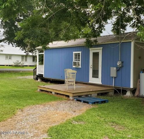 307 10th Street, Breaux Bridge, LA 70517