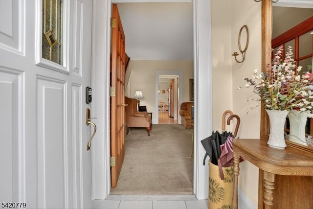 98 Hedden Ter, North Arlington Boro, NJ 07031