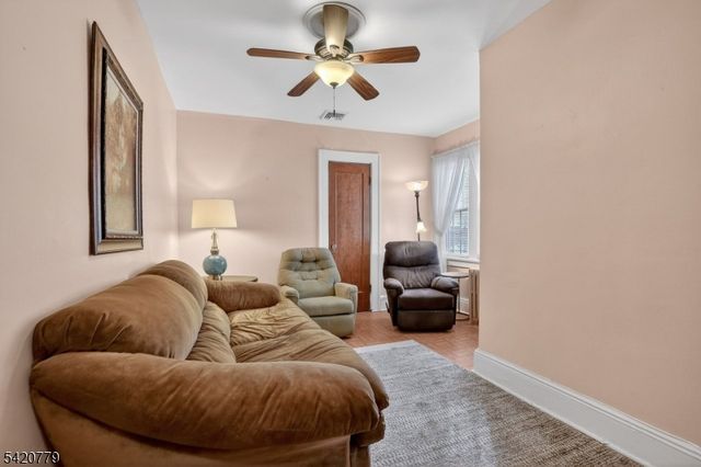 98 Hedden Ter, North Arlington Boro, NJ 07031