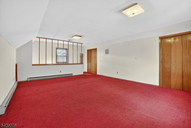 98 Hedden Ter, North Arlington Boro, NJ 07031