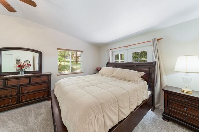 6221 Speckled Rd, Pollock Pines, CA 95726