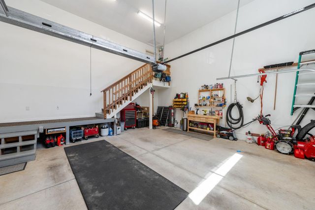 6221 Speckled Rd, Pollock Pines, CA 95726