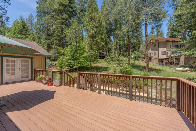 6221 Speckled Rd, Pollock Pines, CA 95726