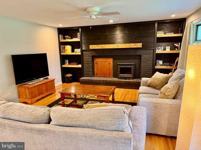 902 ROUTE 113, Sellersville, PA 18960