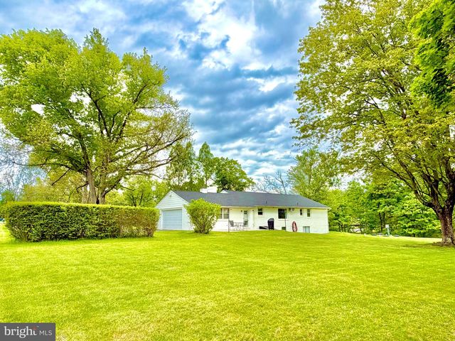 902 ROUTE 113, Sellersville, PA 18960