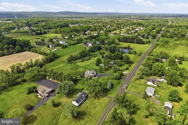 902 ROUTE 113, Sellersville, PA 18960