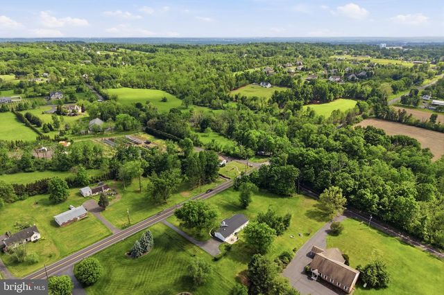 902 ROUTE 113, Sellersville, PA 18960