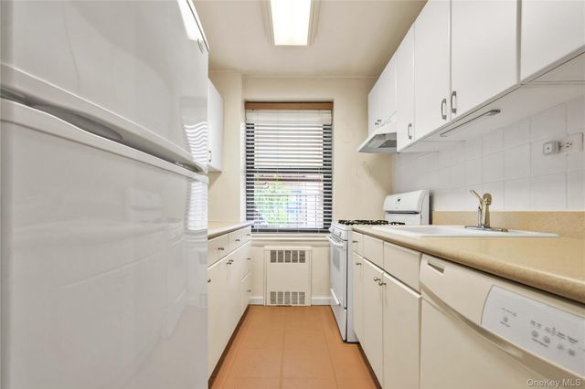 28-02 141st Street 1C, Flushing, NY 11354