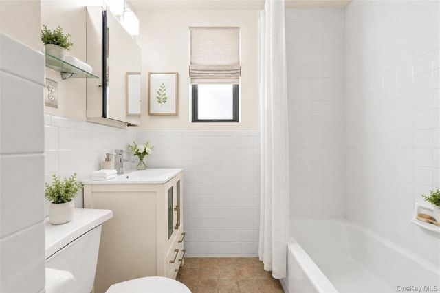 28-02 141st Street 1C, Flushing, NY 11354