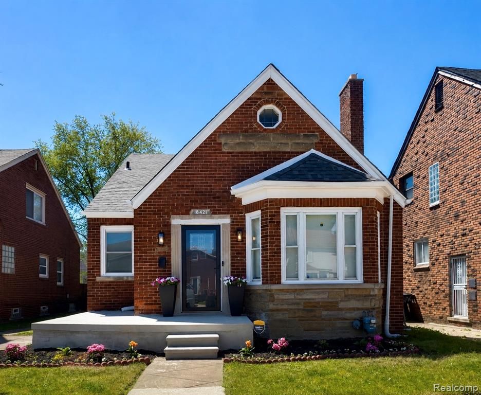 18421 Kentucky Street, Detroit, MI 48221