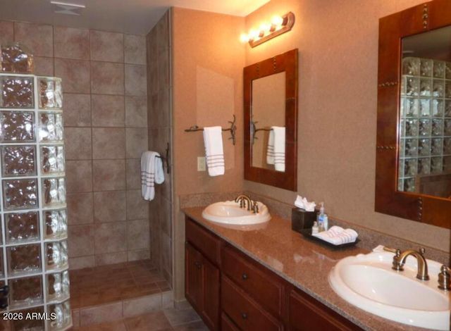 36601 N Mule Train Road 19D, Carefree, AZ 85377