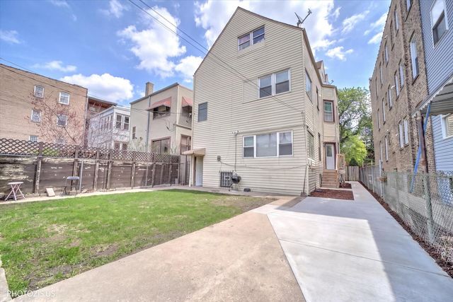 2442 N Lawndale Avenue, Chicago, IL 60647