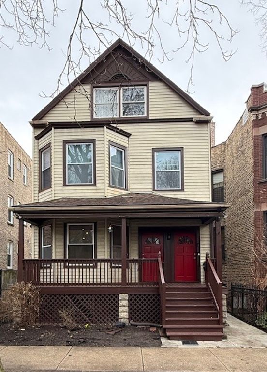 2442 N Lawndale Avenue, Chicago, IL 60647