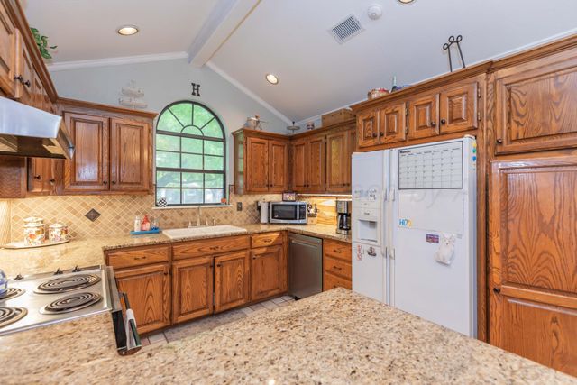 6806 Michelle Drive, Amarillo, TX 79109