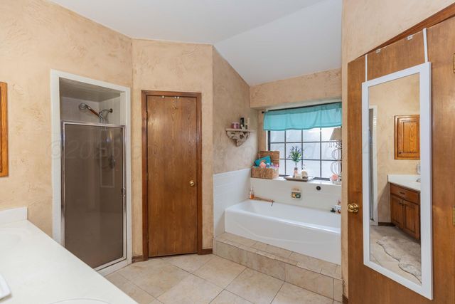 6806 Michelle Drive, Amarillo, TX 79109