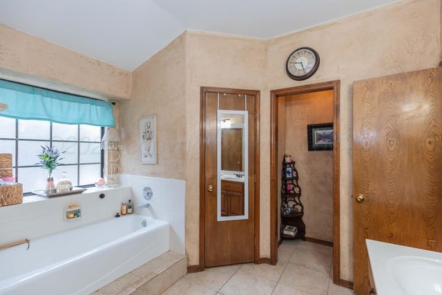 6806 Michelle Drive, Amarillo, TX 79109