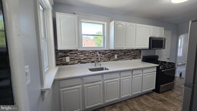 41 HOLLYWOOD AVE, Trenton, NJ 08609