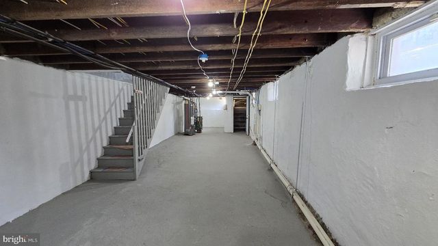 41 HOLLYWOOD AVE, Trenton, NJ 08609
